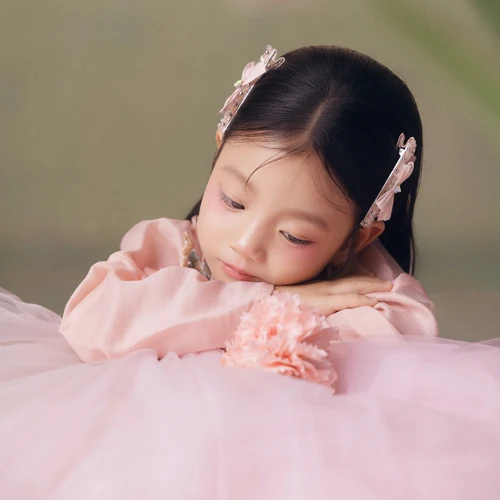 芳妮豆丁儿童摄影 稚粉花意