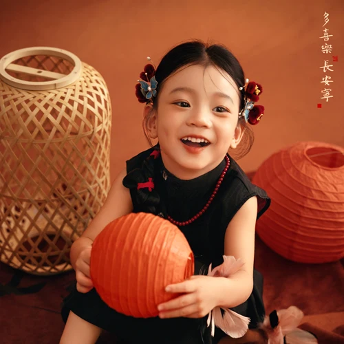 芳妮豆丁儿童摄影 灯启年欢