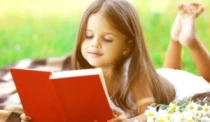 阅读是孩子的一种重要技能，父母是否能为他正确助力？