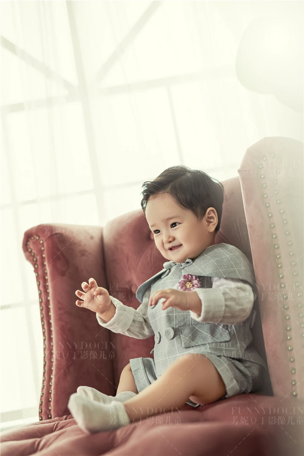 芳妮豆丁儿童摄影 萌力小王子 | 精致帅气的英式小绅士西装 