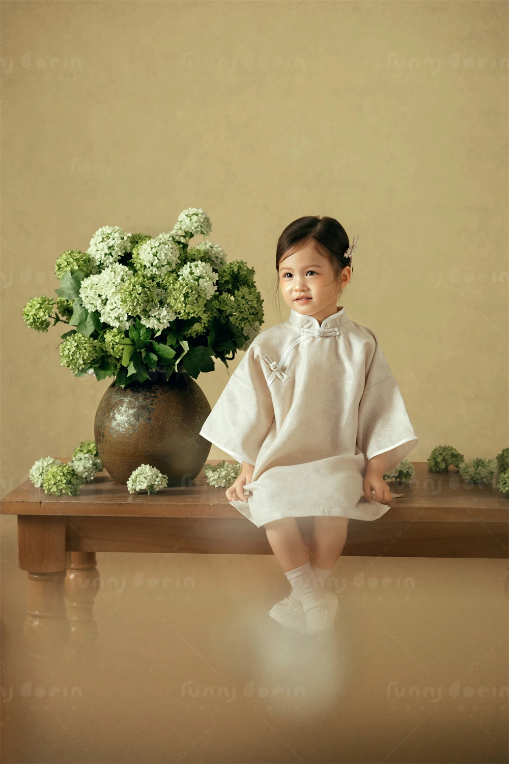 芳妮豆丁儿童摄影 花下童扇