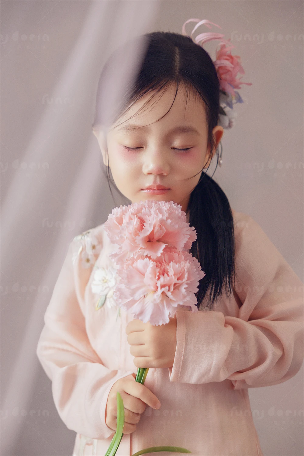 芳妮豆丁儿童摄影 稚粉花意