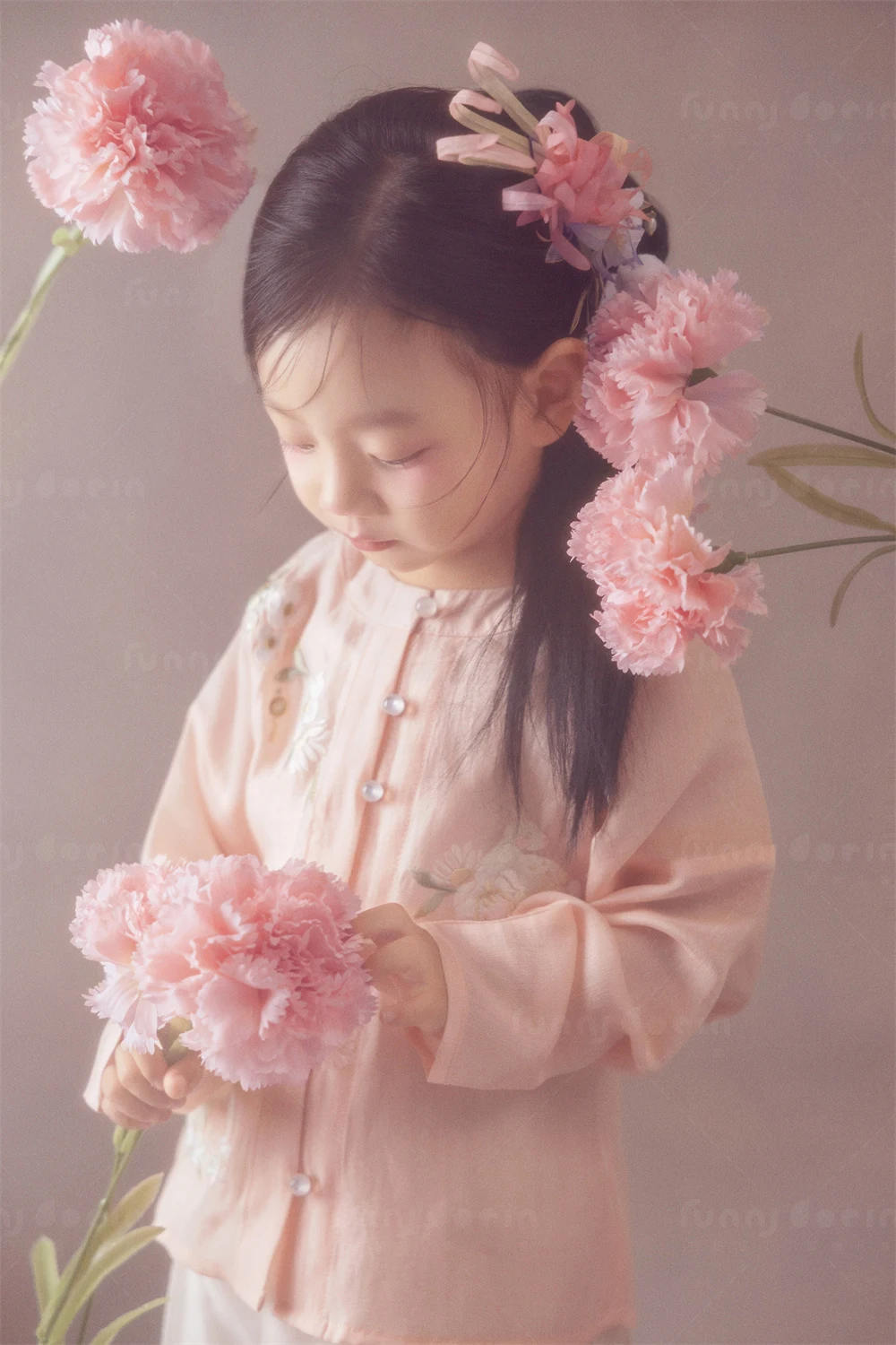 芳妮豆丁儿童摄影 稚粉花意