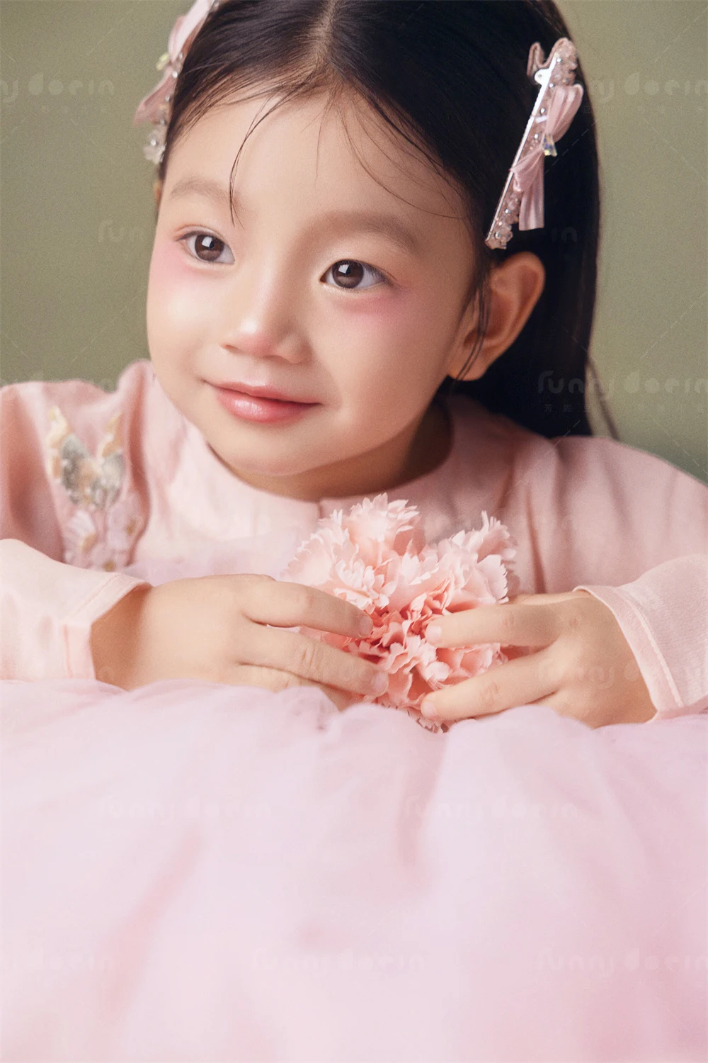 芳妮豆丁儿童摄影 稚粉花意