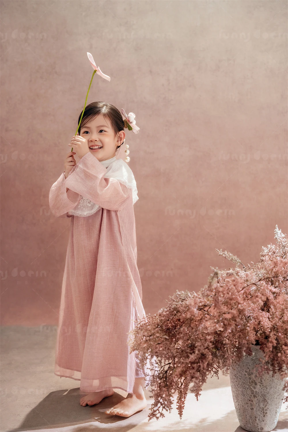 芳妮豆丁儿童摄影 粉韵童影