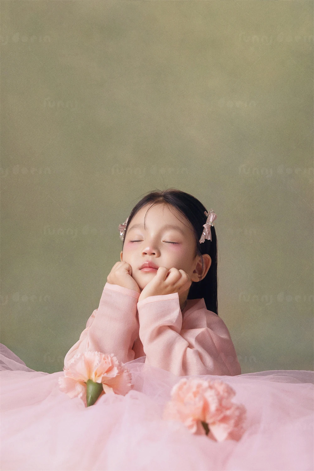 芳妮豆丁儿童摄影 稚粉花意